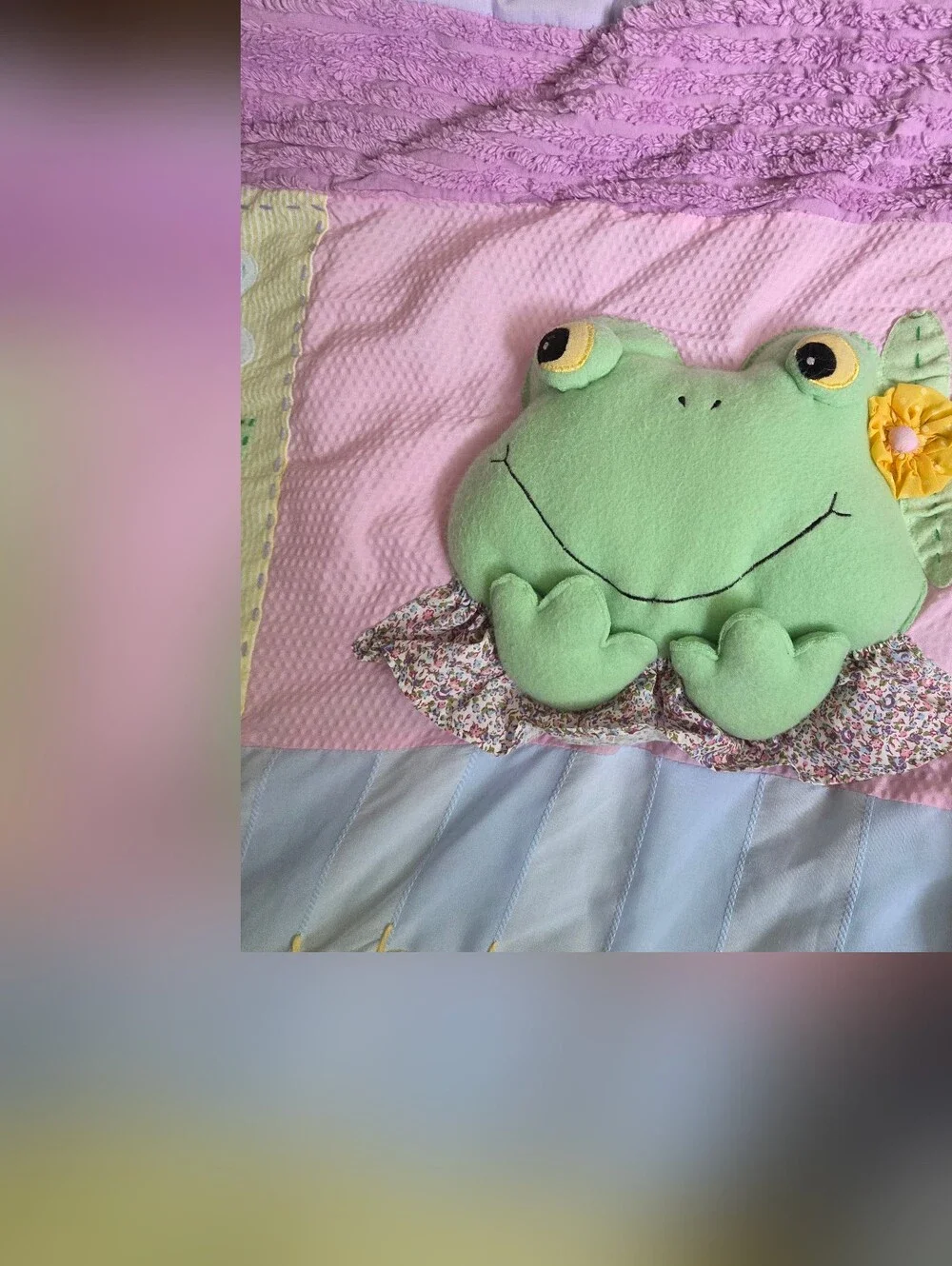 Vintage Frog Garden Quilted Blanket with Pillow